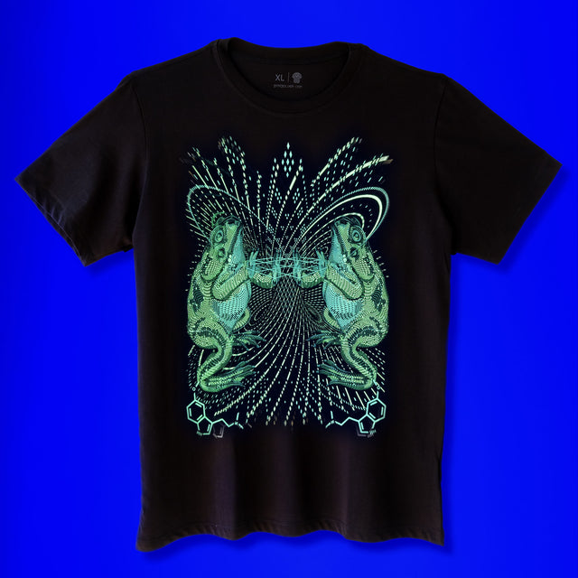 Bufo Alvarius Mirror Image