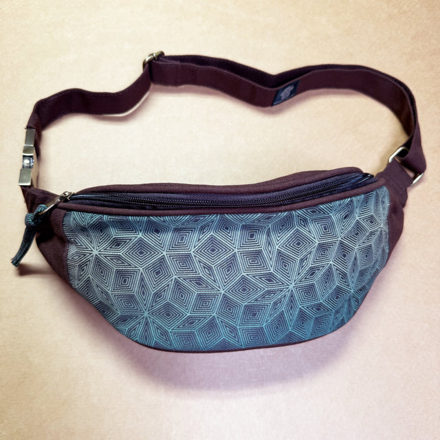 Penrose Lines Gradient - Fanny Pack - Brown