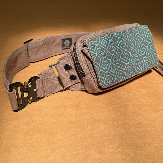 Shipibo Conibo Blue - Waist Bag - Olive