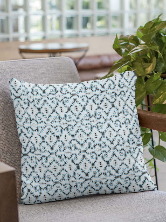 Shipibo Classic - Square Pillow (L)