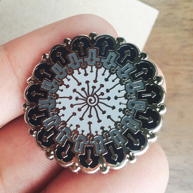 Shrooms Hora Lapel Pin - symbolika