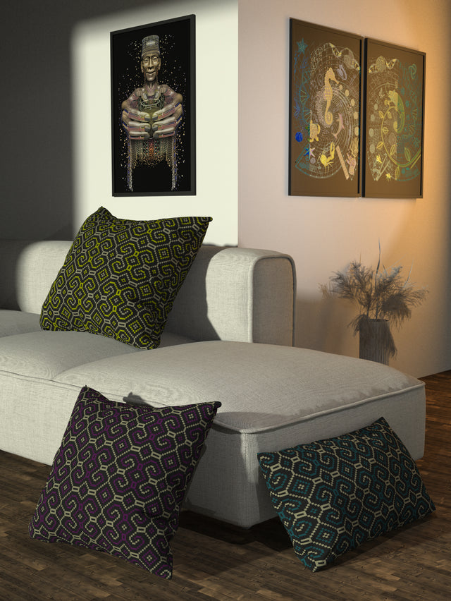 Shipibo-Conibo Cushion - Purple Beige on Black