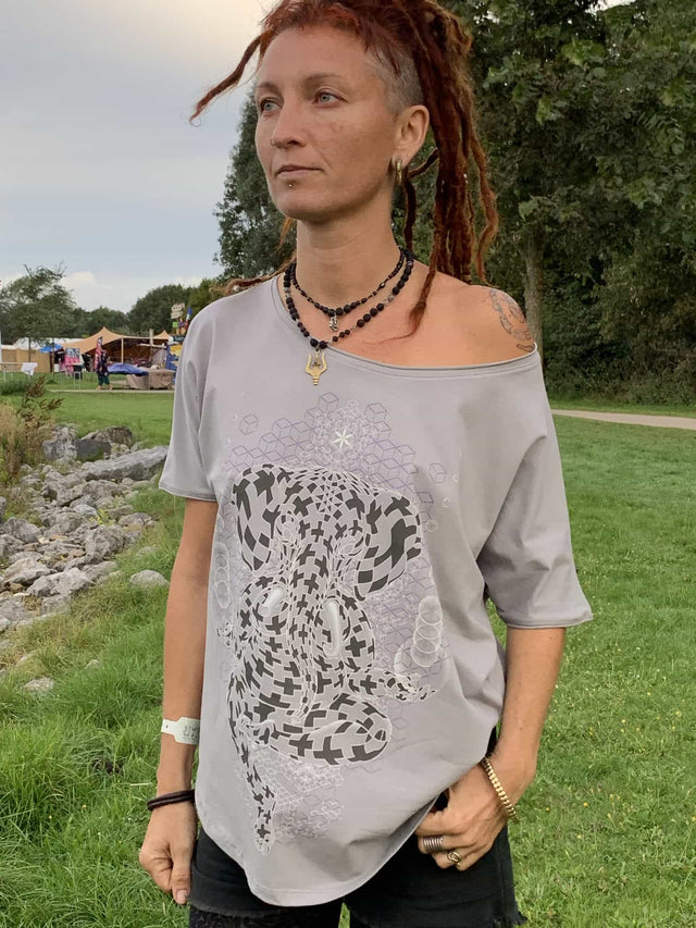 Ganescher Women Loose T-Shirt - symbolika