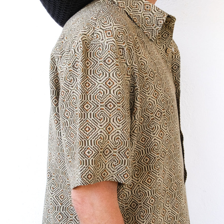 SHIPIBO CONIBO Half Sleeve Button Up Shirt - symbolika