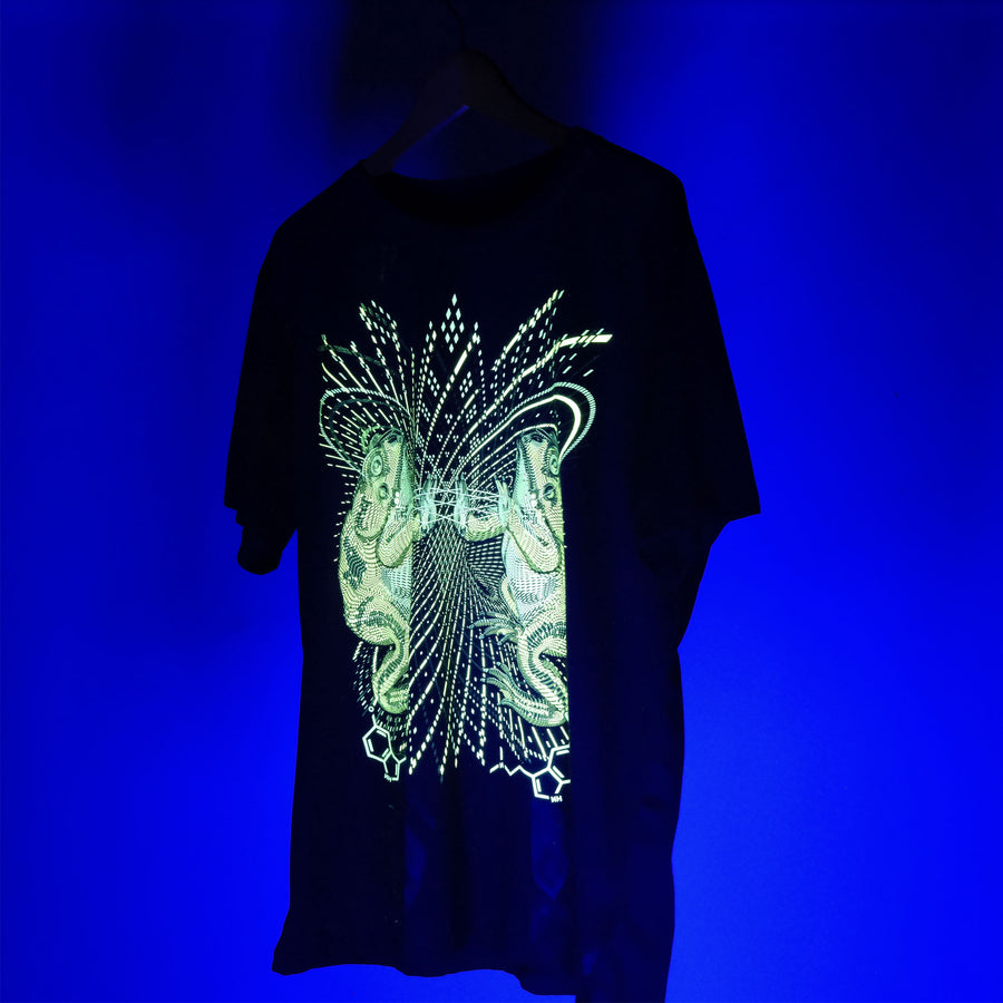 Bufo Alvarius T-Shirt Black — Image 6 by Symbolika