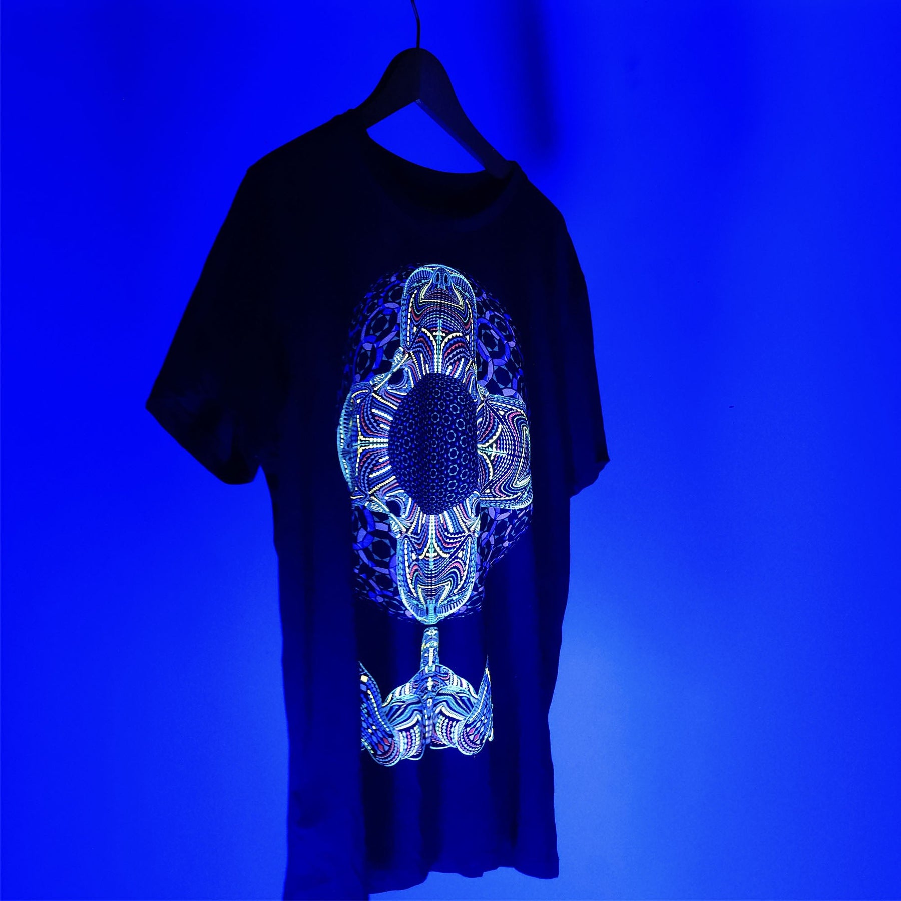DMT HD T-Shirt Black — Image 9 by Symbolika