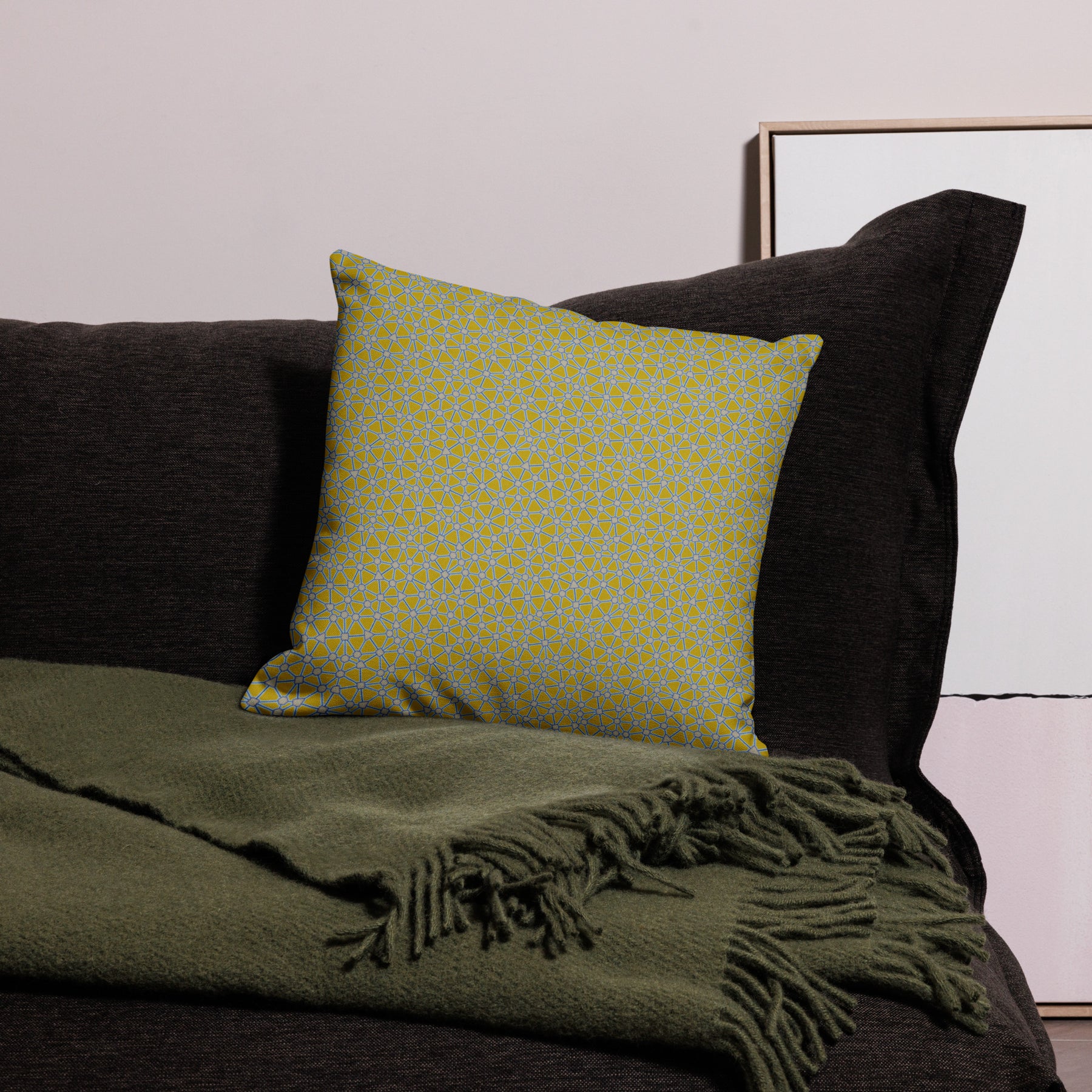 Pillow Geometric Pattern – Lumina Rays - symbolika