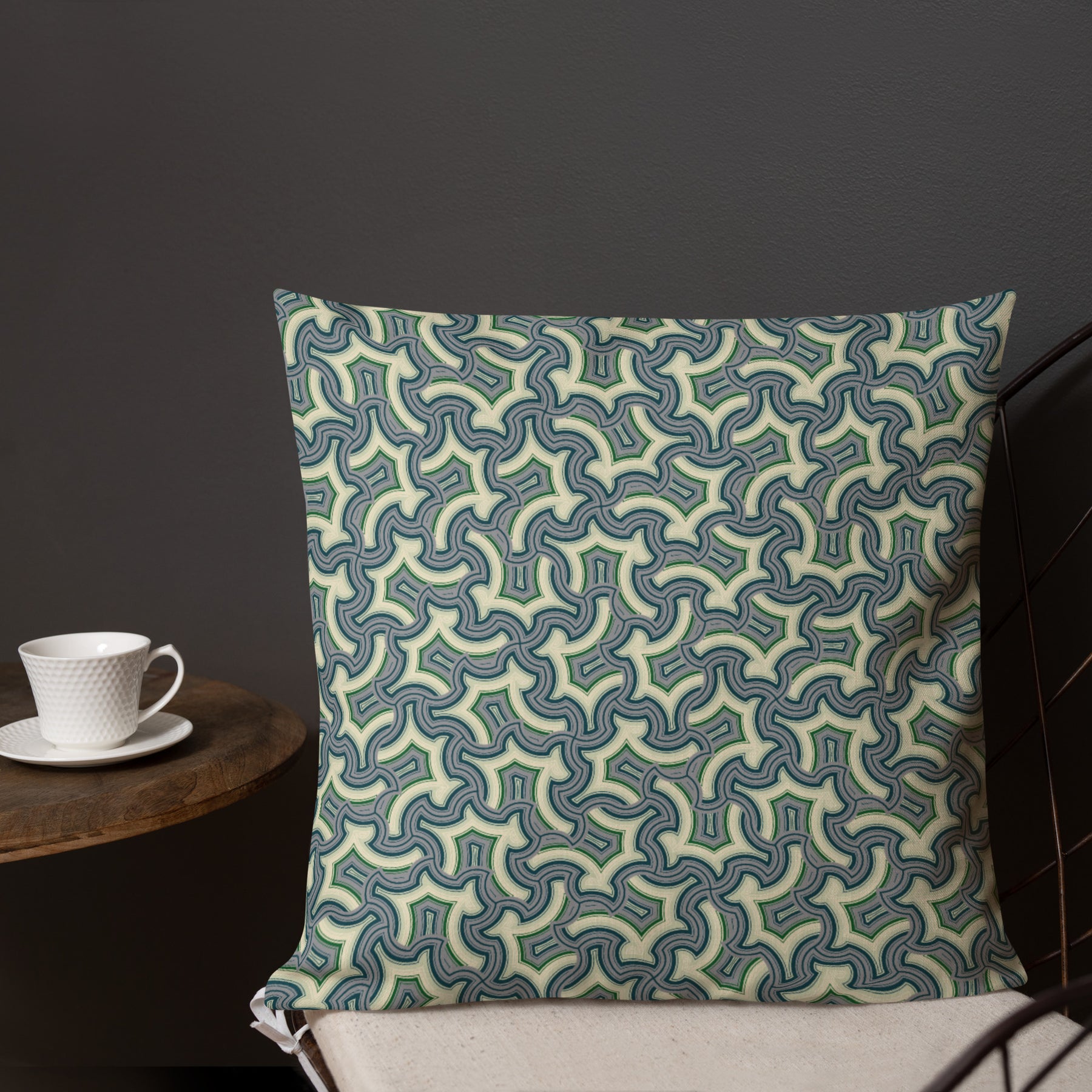 Pillow Geometric Pattern – Itzam - symbolika