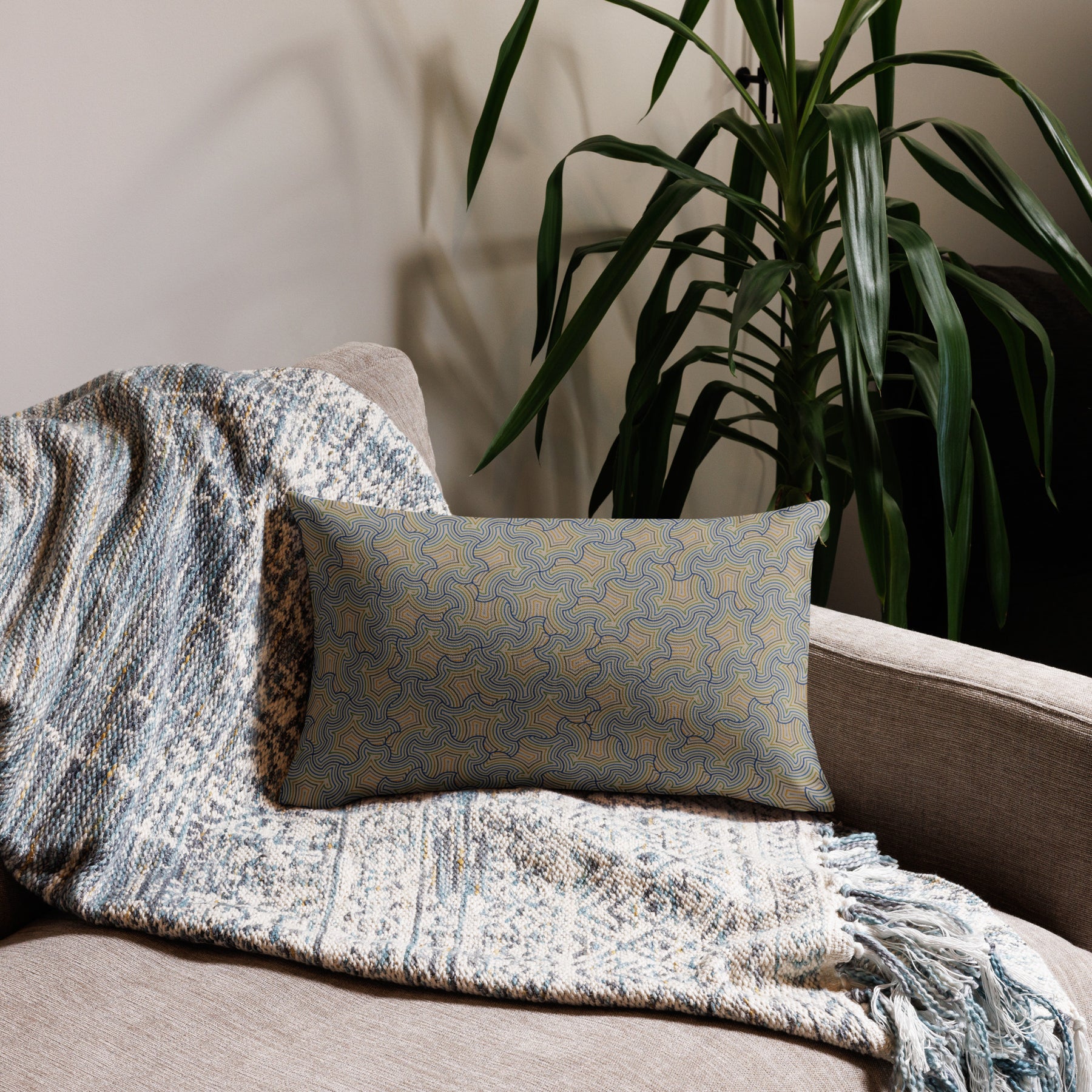 Pillow Geometric Pattern – Tweet - symbolika