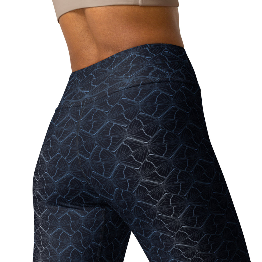 Moonlight Shipibo Butterfly Yoga Leggings - Pattern Transition - symbolika