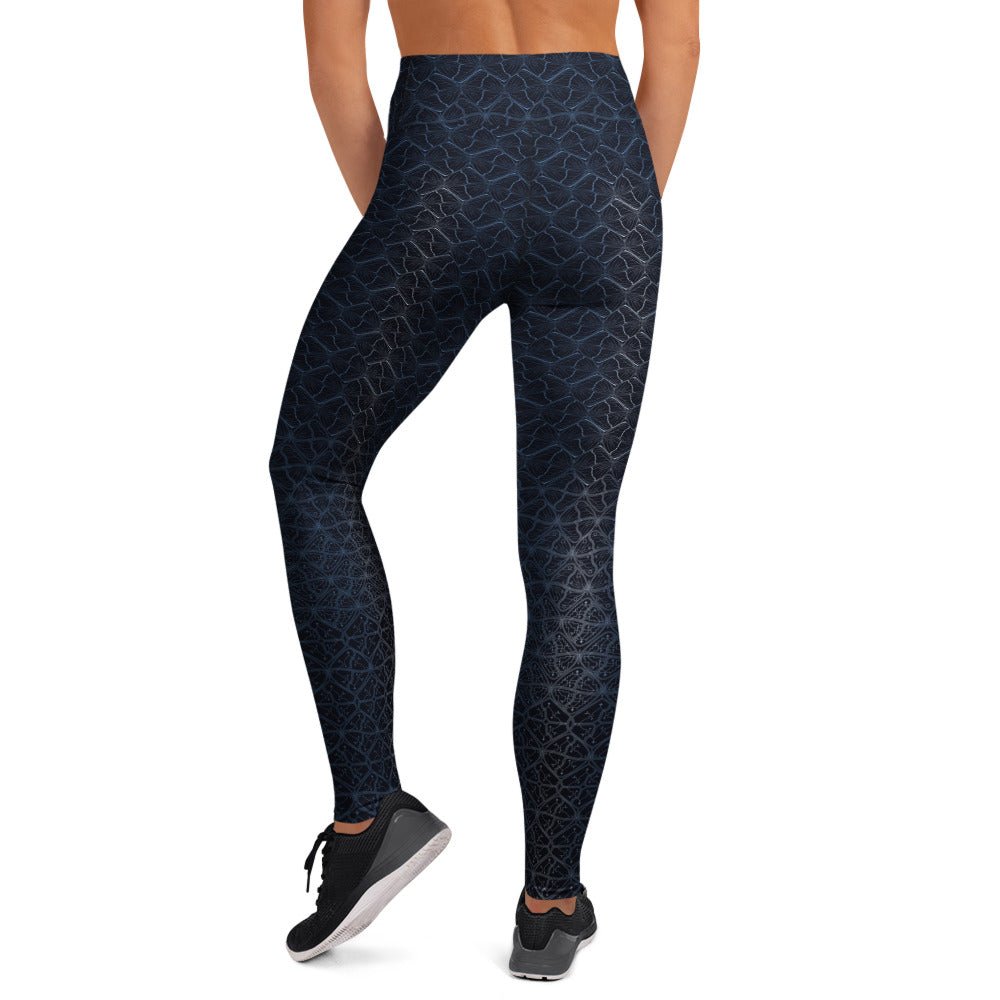 Moonlight Shipibo Butterfly Yoga Leggings - Pattern Transition - symbolika