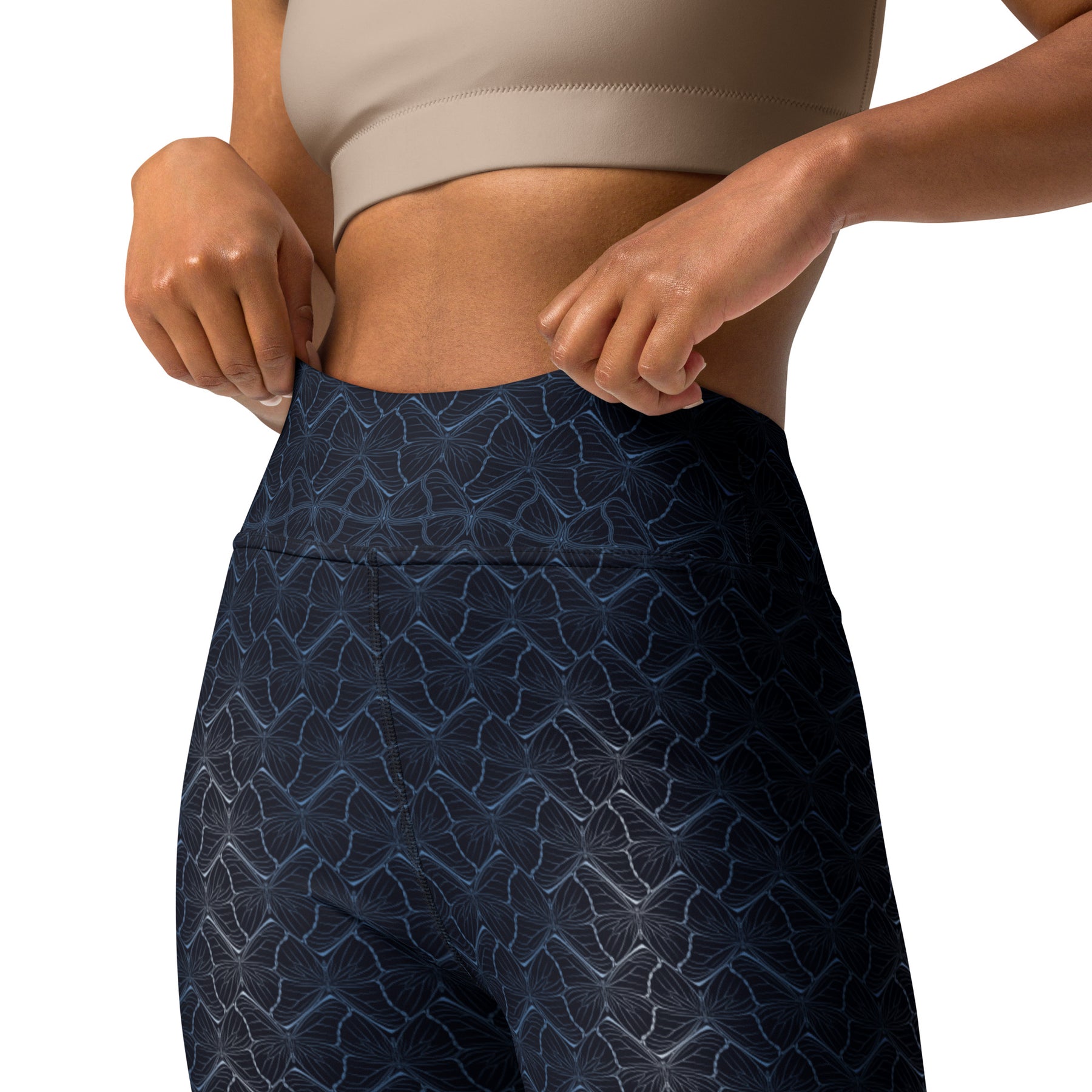 Moonlight Shipibo Butterfly Yoga Leggings - Pattern Transition - symbolika
