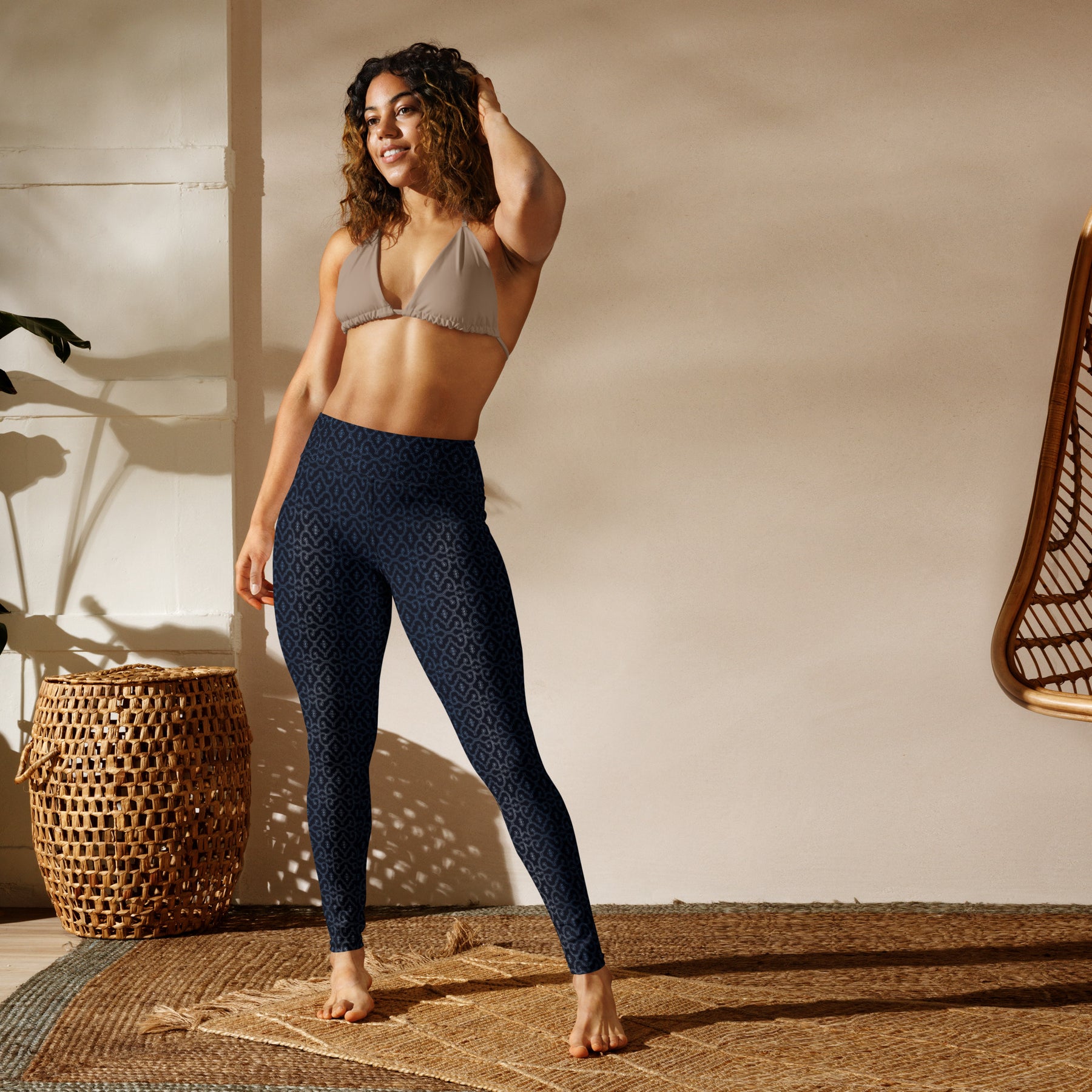 Moonlight Shipibo Classic - Luminous Silver Yoga Leggings - symbolika
