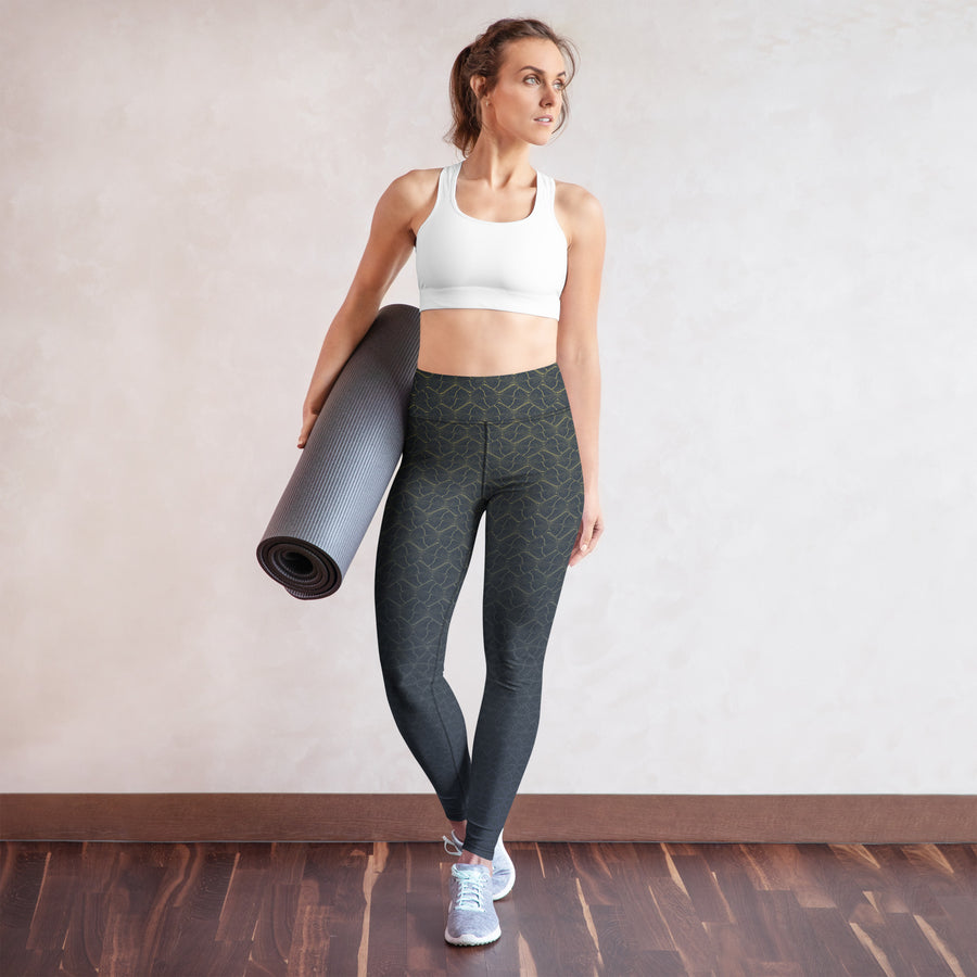 Shipibo Butterfly Amber Grey - Warm Gradient Yoga Leggings - symbolika