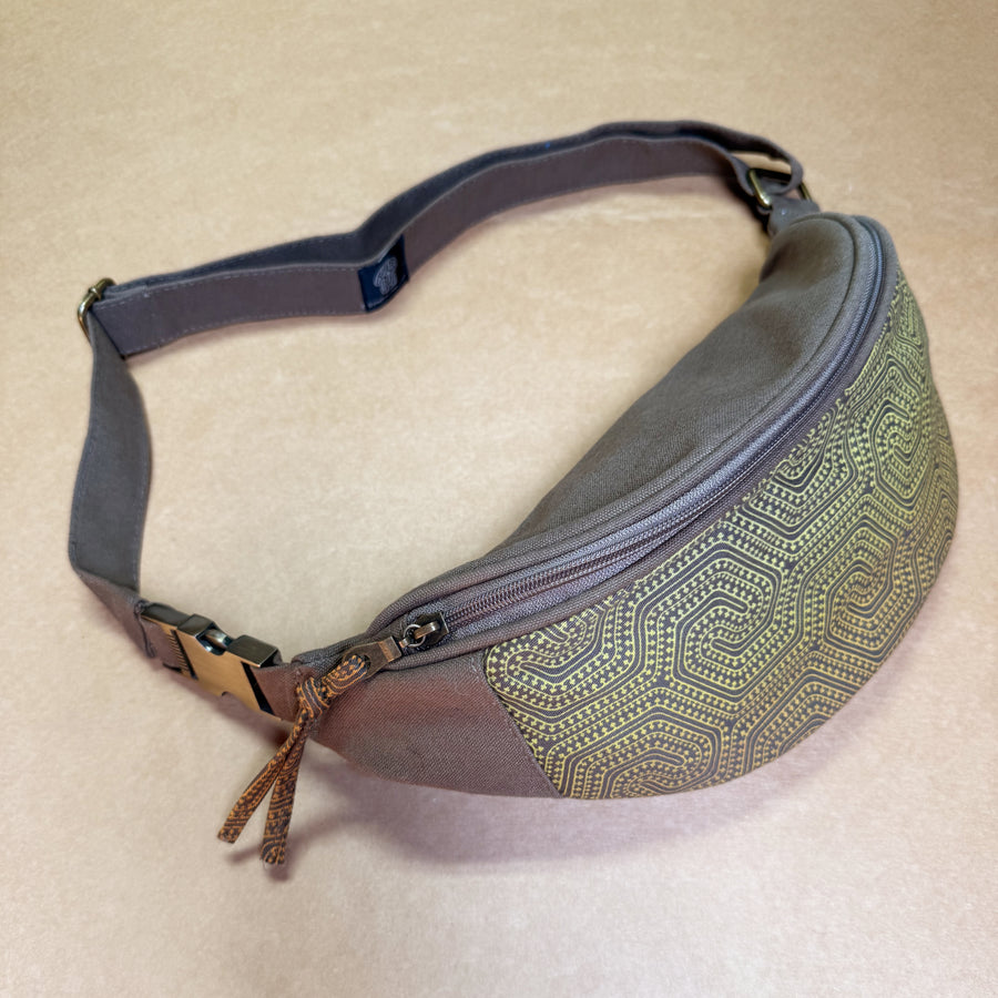 Morcels Gradient Fanny Pack — Mushroom Dotwork Art Fanny Pack - Back View by Symbolika