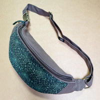 Snaxagons Gradient Fanny Pack - Moka