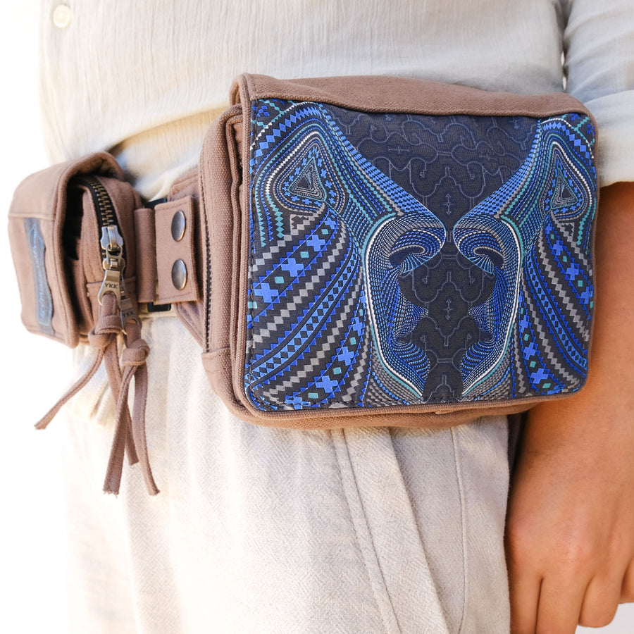 Icaruna Belt Bag - Shipibo icaro patterns with two face profiles in mirror symmetry by Symbolika