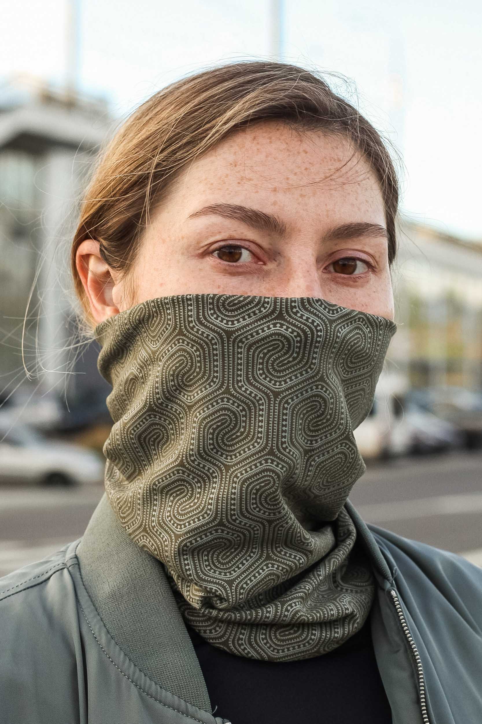 Morcels Mono Neck Gaiter - Olive - symbolika