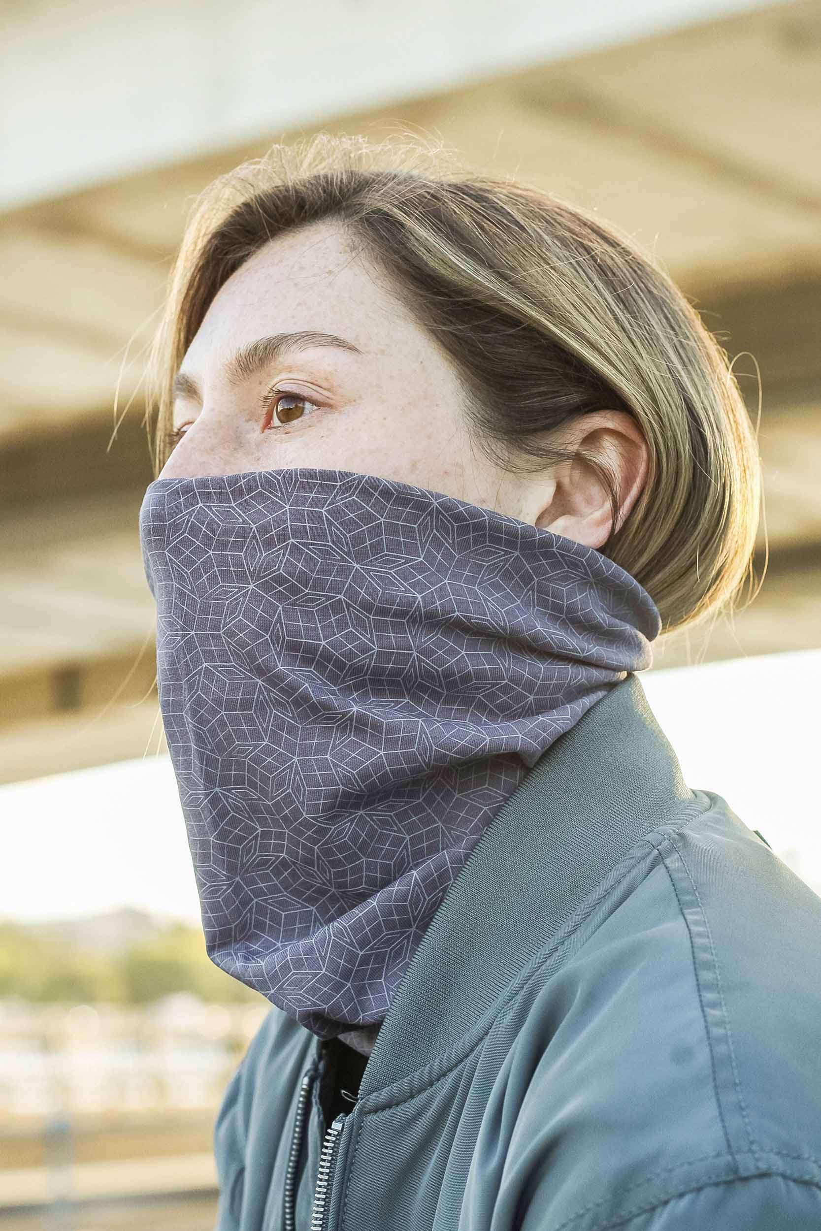 Penrose Mono Neck Gaiter - Grey - symbolika