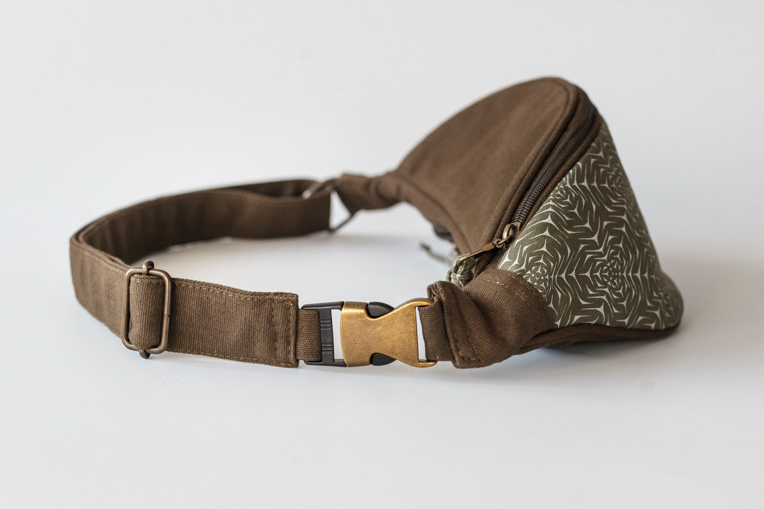 Molekula Mono Gürteltasche – Khaki