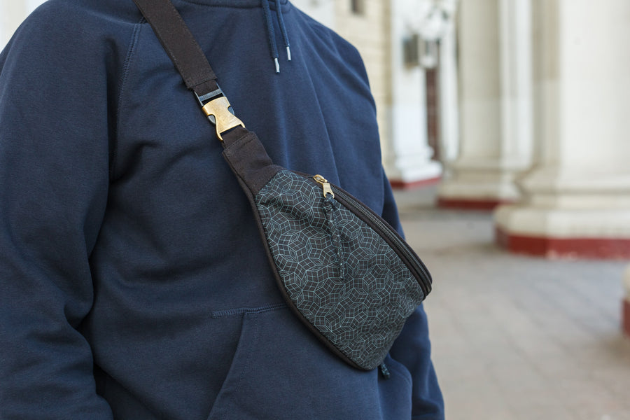 Penrose Mono-Gürteltasche – Schwarz