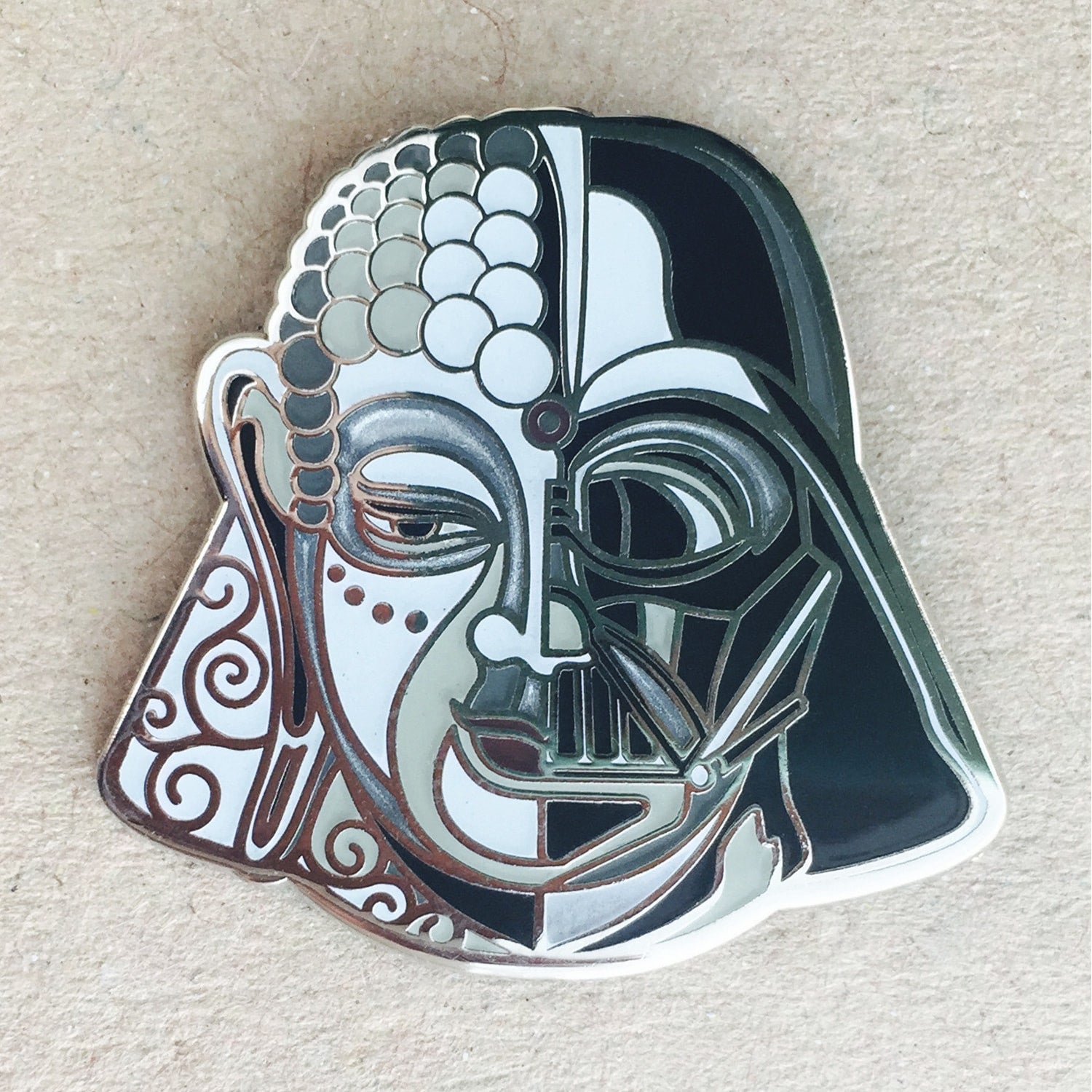 Dabbudha Lapel Pin - symbolika