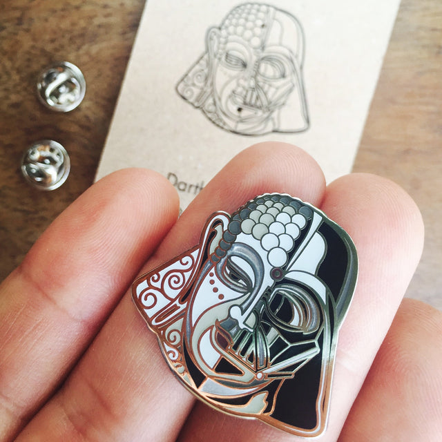 Darthbuddha Lapel Pin - symbolika