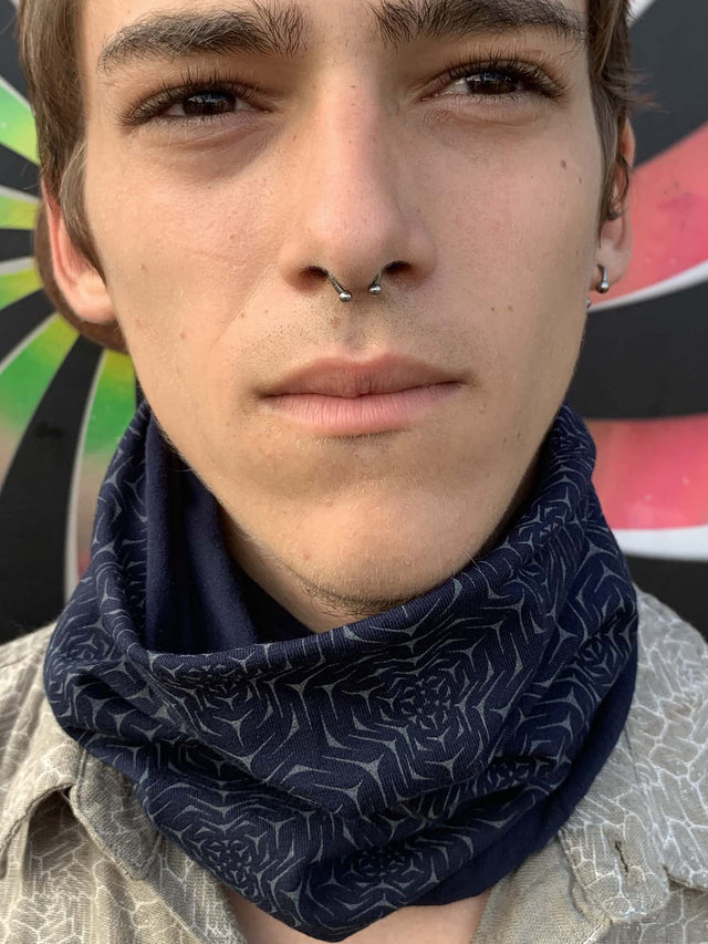 Molekula Mono Face Mask - symbolika