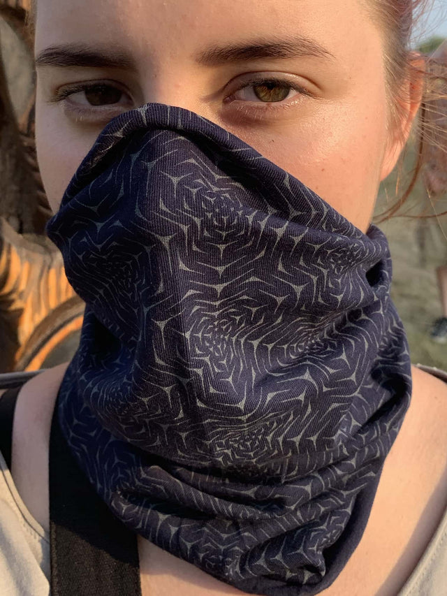 Molekula Mono Face Mask - symbolika