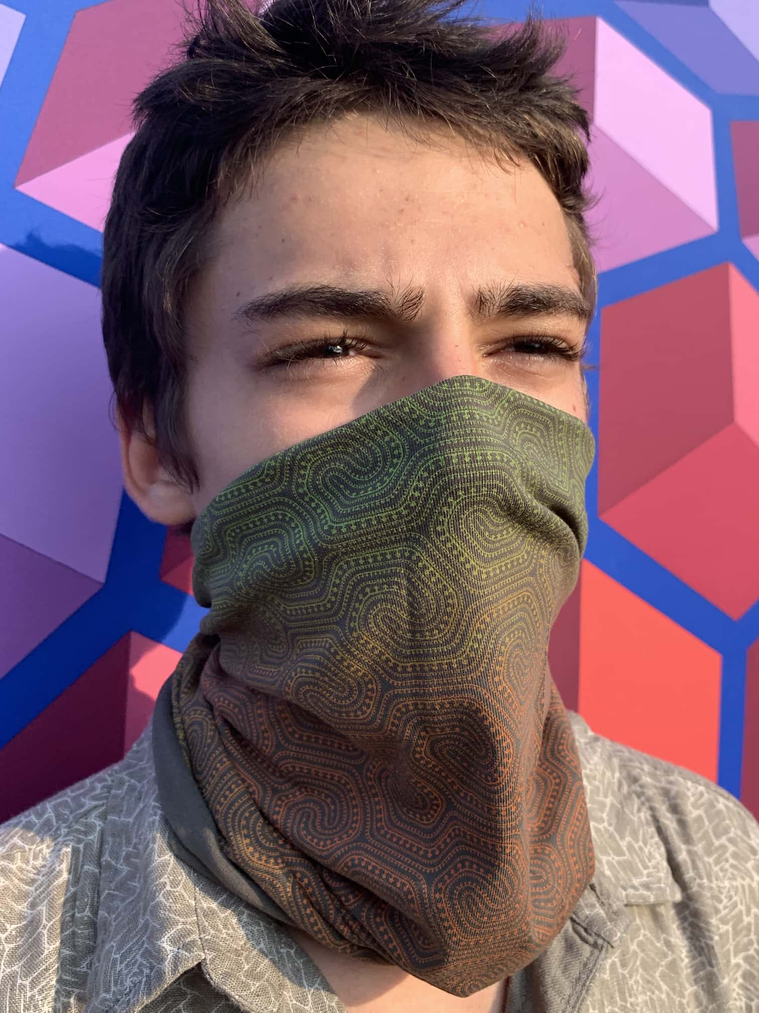 Morecels Gradient Neck Warmer and Dust Mask - symbolika