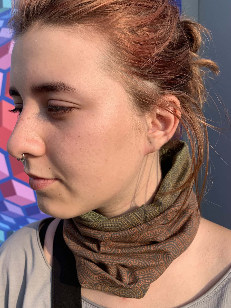 Morecels Gradient Neck Warmer and Dust Mask - symbolika