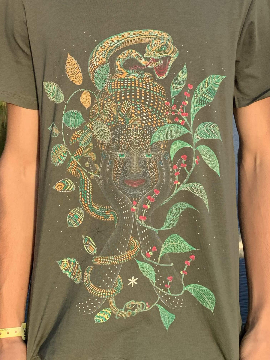 Aya T-Shirt Olive — Image 2 by Symbolika